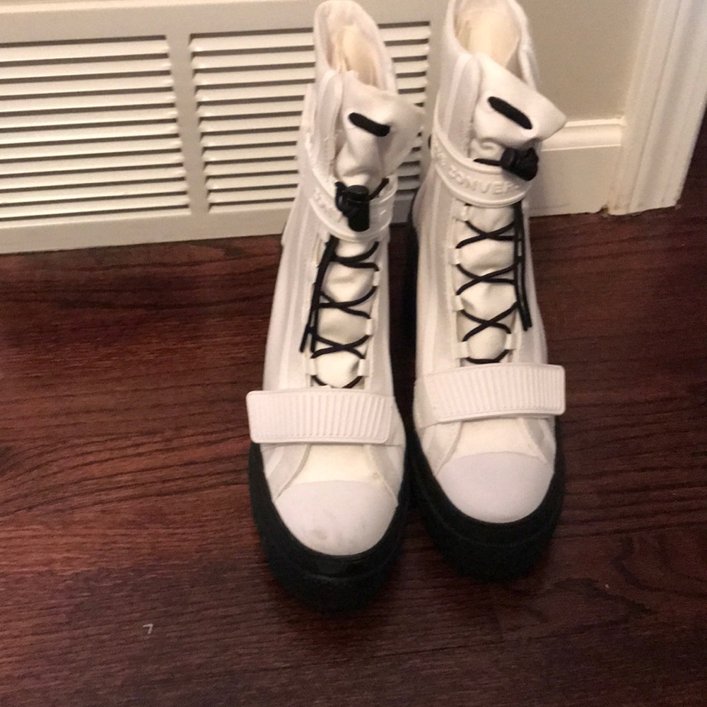 Converse heeled boot